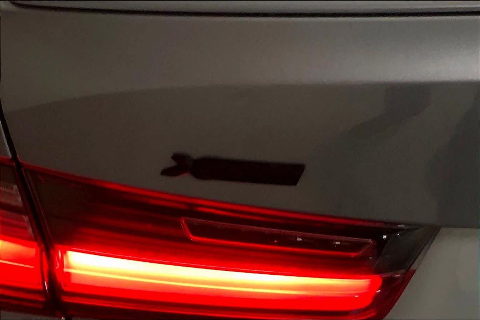Certified 2023 BMW 330i xDrive Sedan w/ M Sport Package AWD/4WD image 9