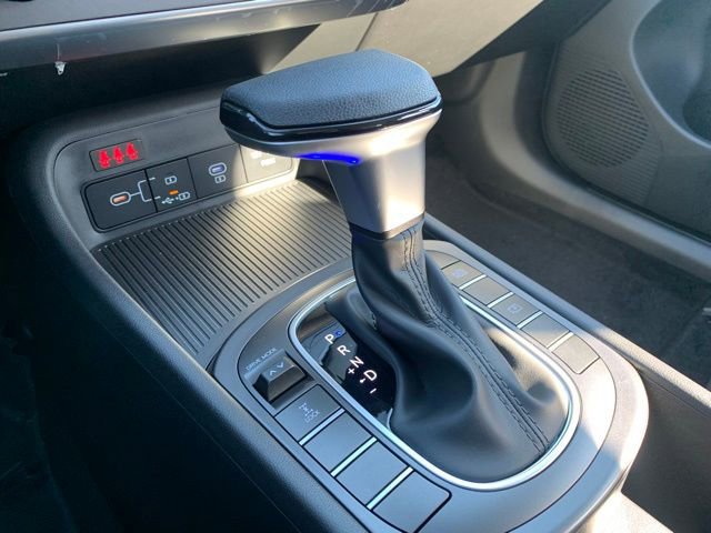 New 2026 Hyundai Kona SE image 18