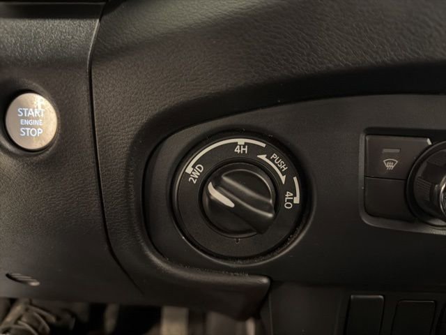 Certified 2022 Nissan Frontier PRO-4X w/ Technology Package image 26