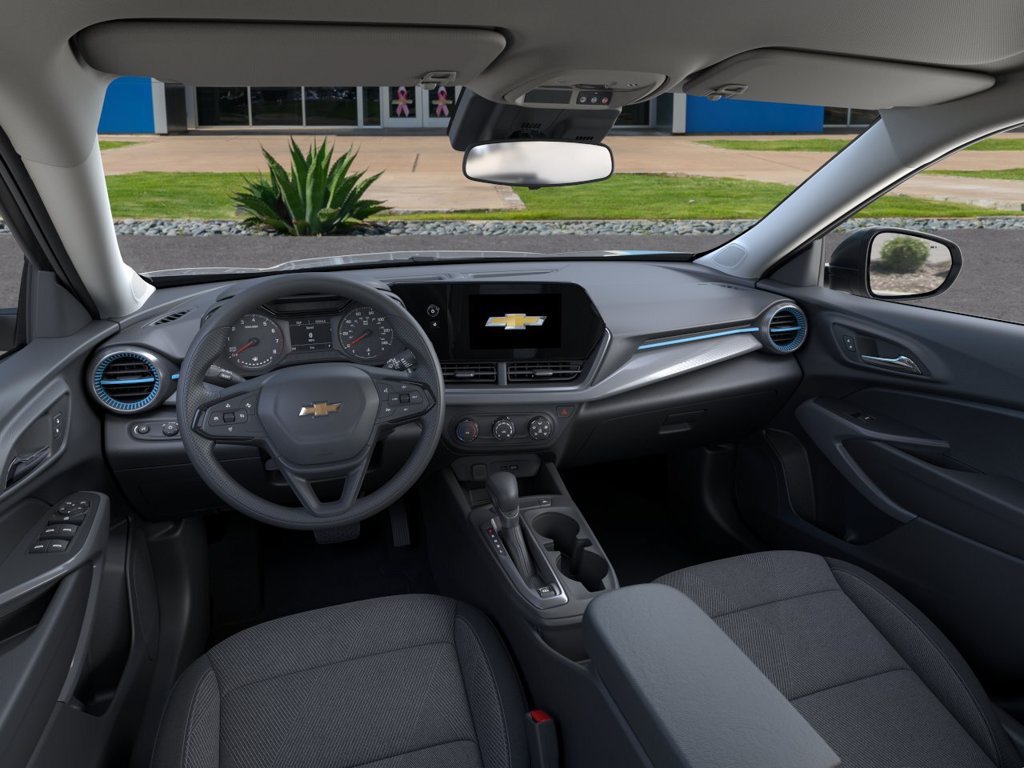 New 2026 Chevrolet Trax LS w/ Driver Confidence Package FWD image 15