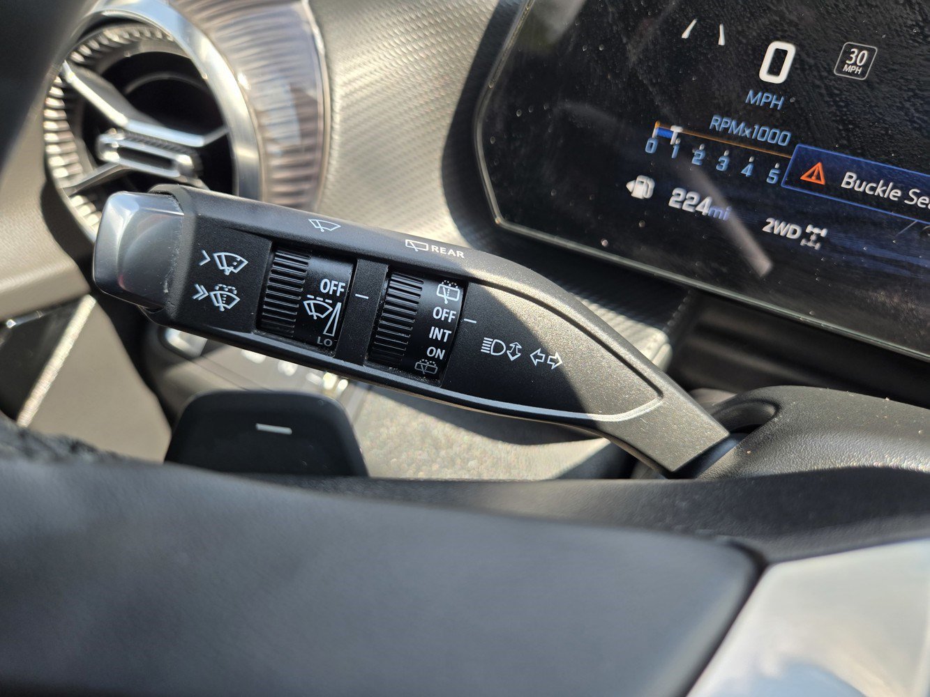 Used 2025 Chevrolet Equinox LT w/ Convenience Package II AWD/4WD image 20