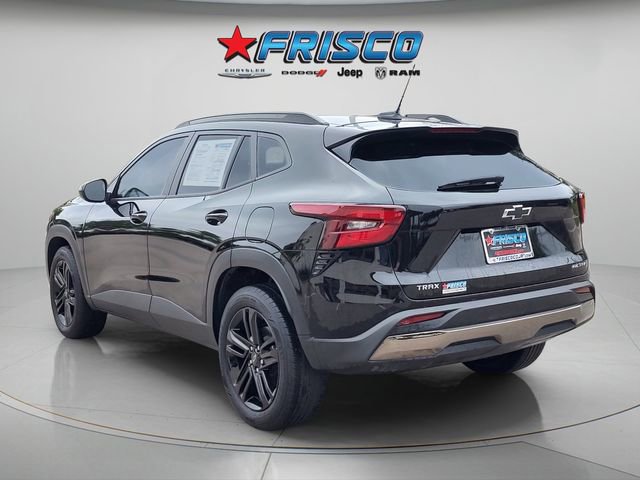 Used 2025 Chevrolet Trax ACTIV w/ Sunroof Package image 5