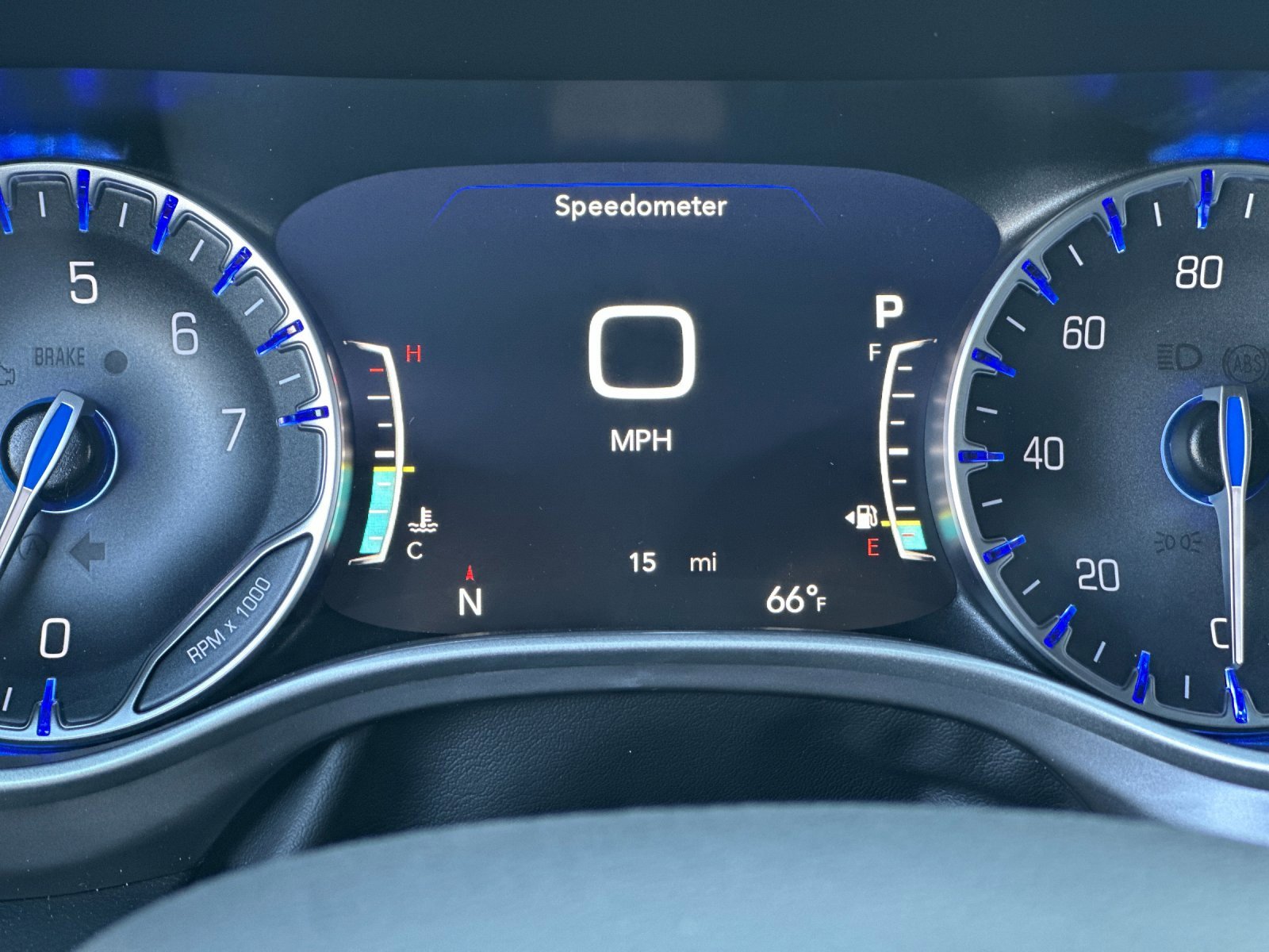 New 2025 Chrysler Voyager LX image 27