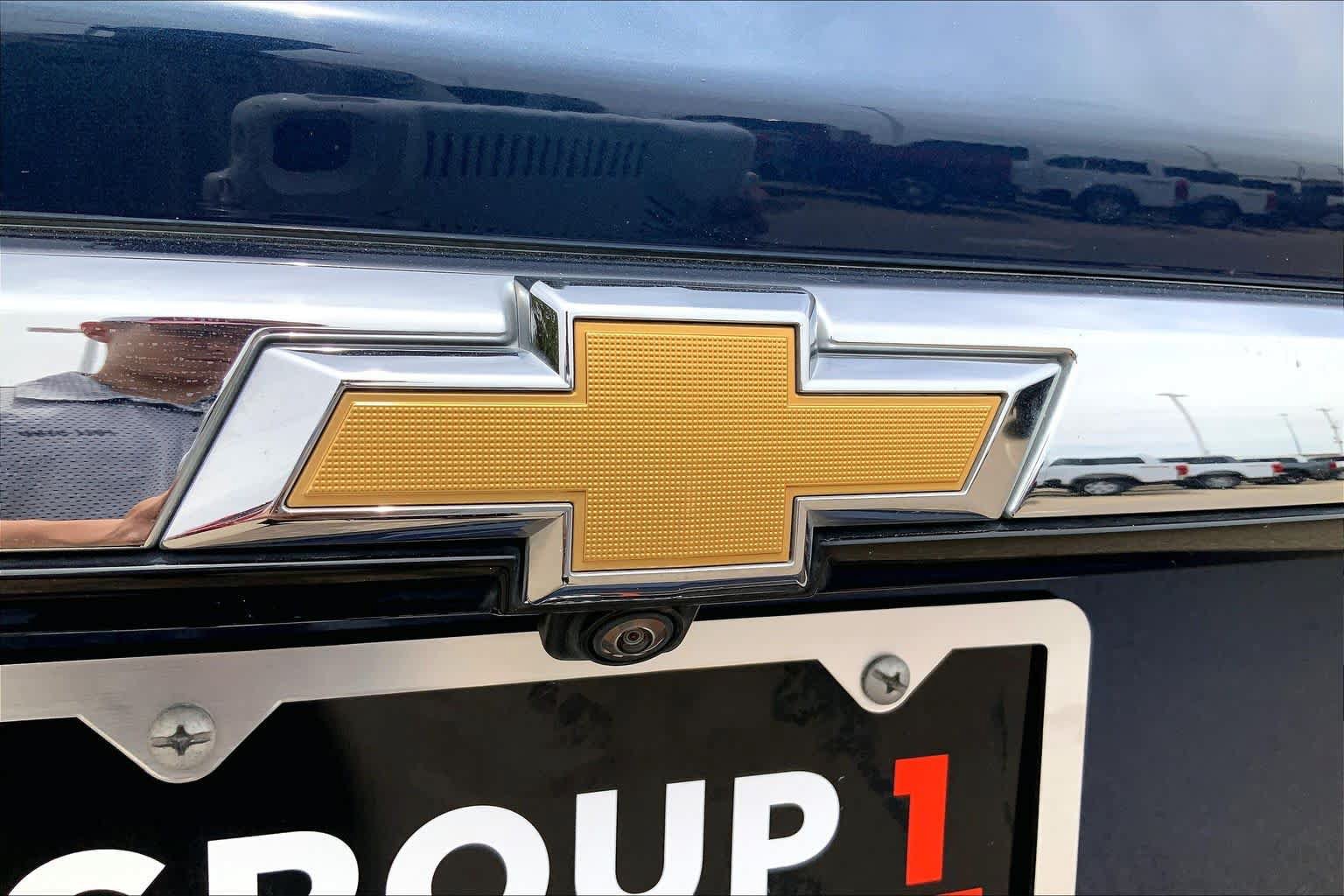Used 2023 Chevrolet Traverse LS FWD image 8