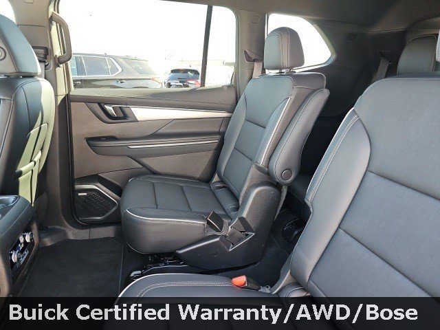 Certified 2025 Buick Enclave Preferred image 26
