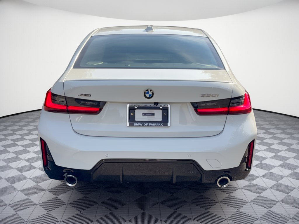 New 2026 BMW 330i xDrive Sedan w/ M Sport Package AWD/4WD image 11