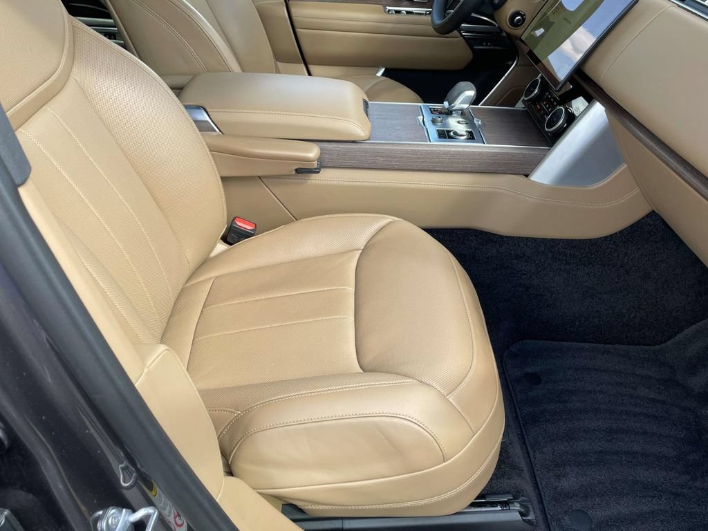 Certified 2023 Land Rover Range Rover Long Wheelbase SE AWD/4WD image 22