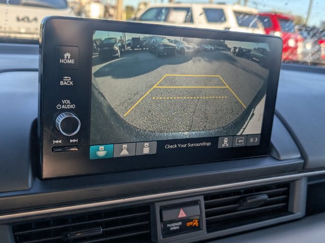 Used 2025 Honda Pilot EX-L image 12