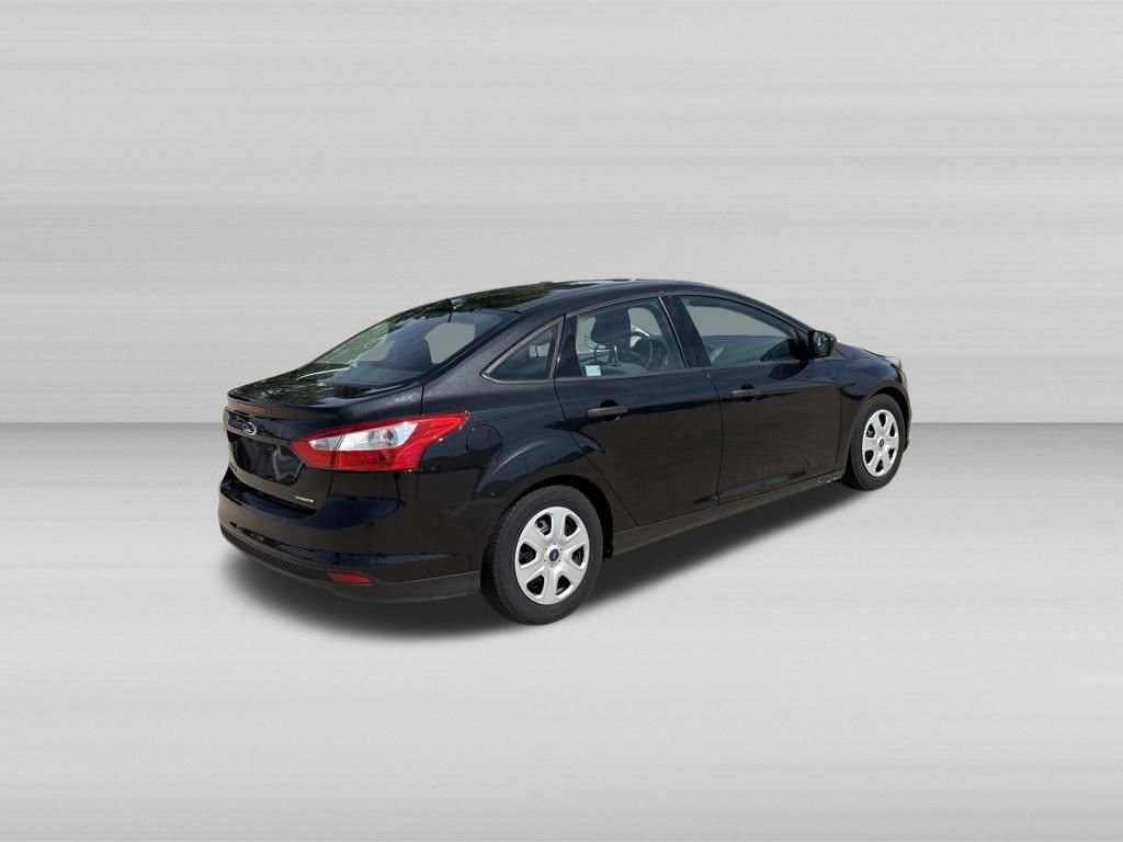 Used 2014 Ford Focus S FWD image 4
