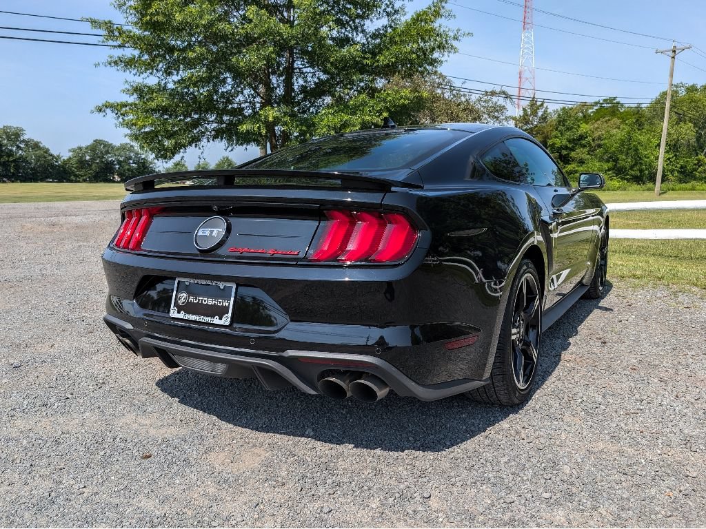 Used 2020 Ford Mustang GT Premium w/ Equipment Group 401A RWD image 5