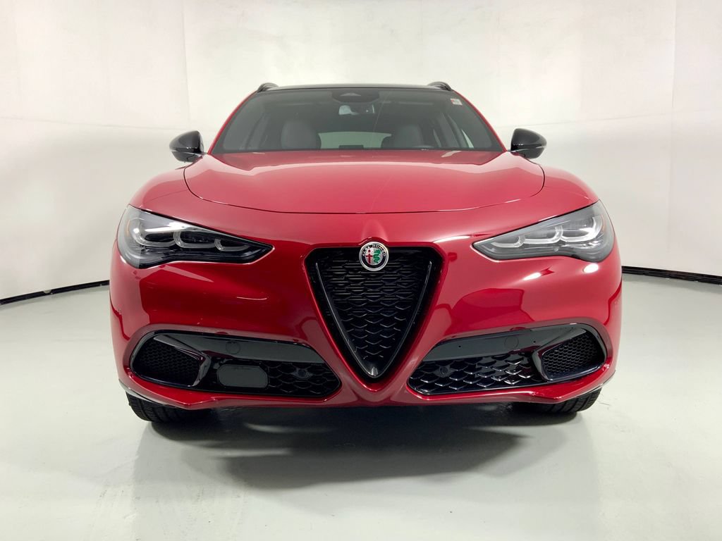 New 2026 Alfa Romeo Stelvio Sprint AWD/4WD image 2