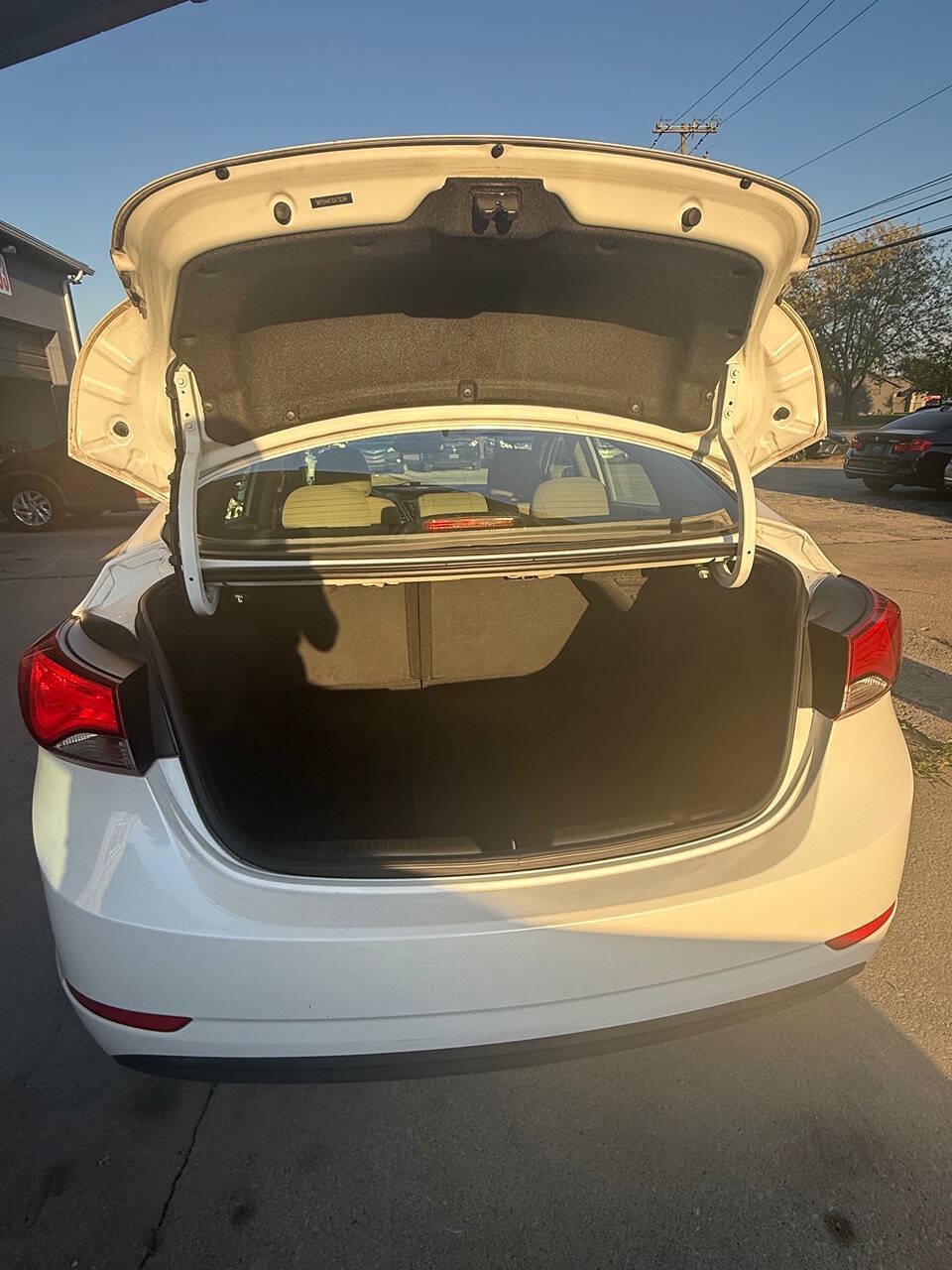 Used 2016 Hyundai Elantra Value Edition FWD image 12