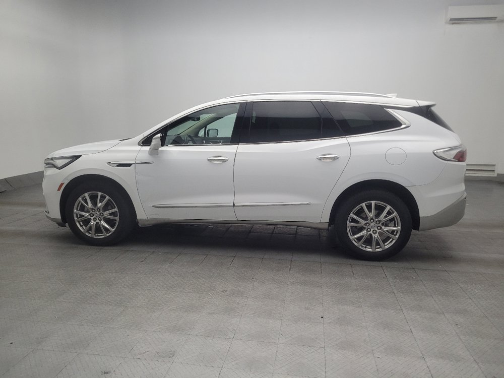 Used 2023 Buick Enclave Essence w/ Experience Buick Package FWD image 3