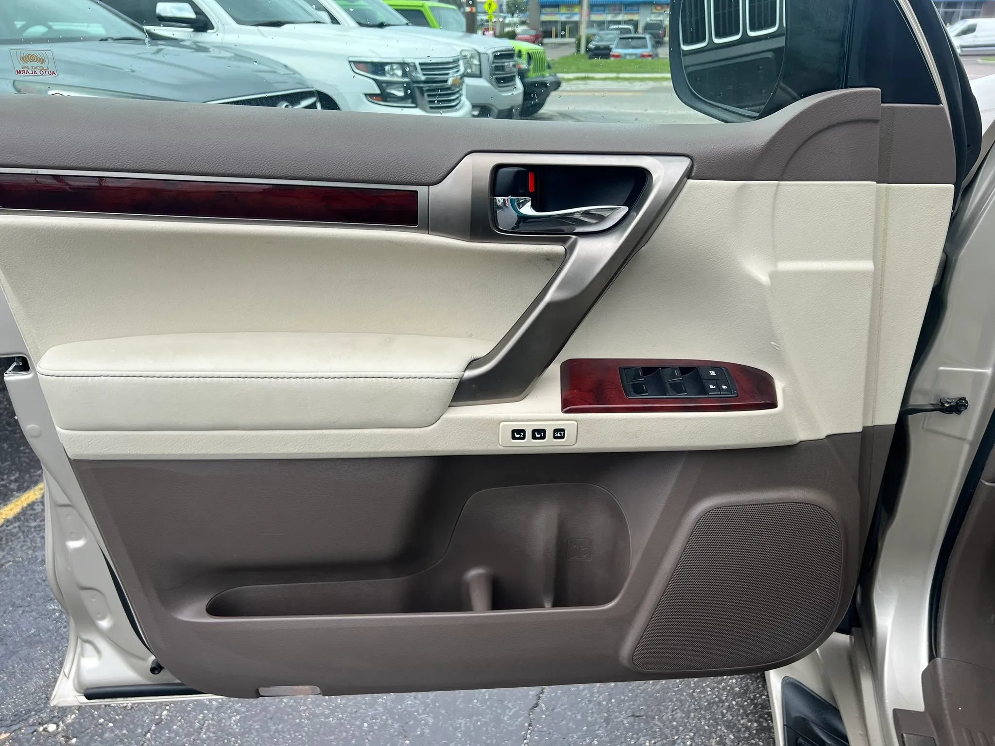 Used 2010 Lexus GX 460 AWD/4WD image 8