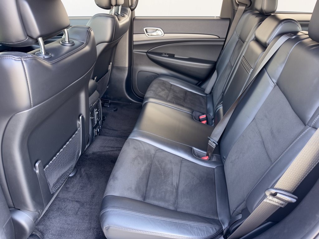 Used 2019 Jeep Grand Cherokee Altitude RWD image 25