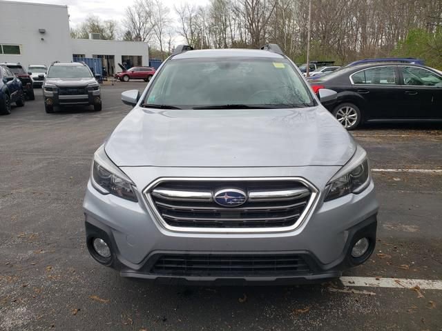 Used 2019 Subaru Outback 2.5i Limited AWD/4WD image 5