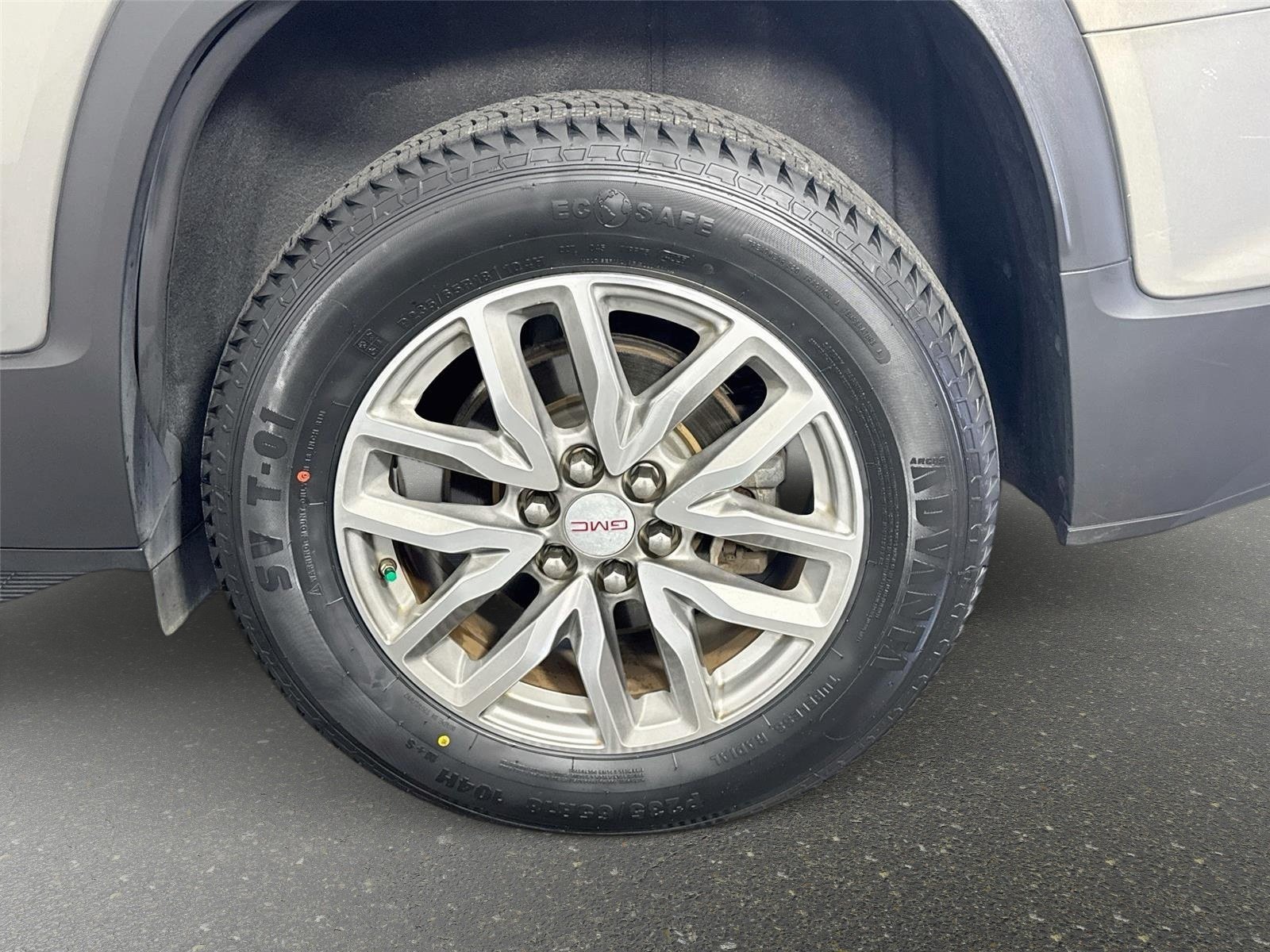 Certified 2019 GMC Acadia SLE w/ Driver Alert Package I FWD image 30