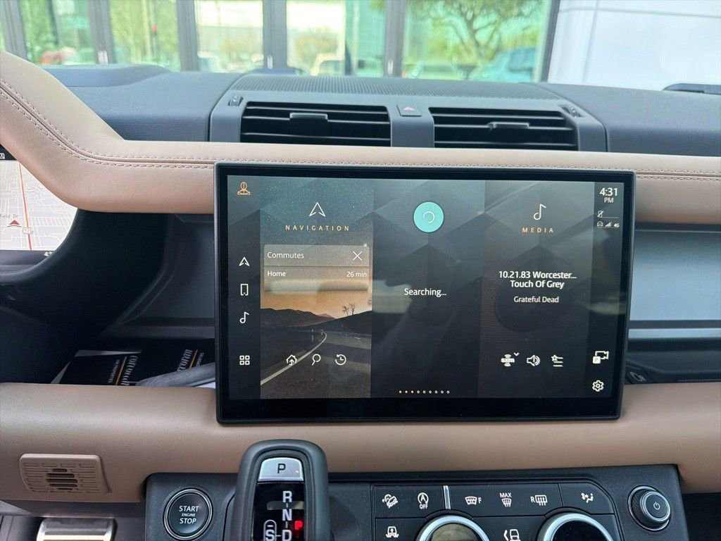 Used 2025 Land Rover Defender 110 V8 image 6