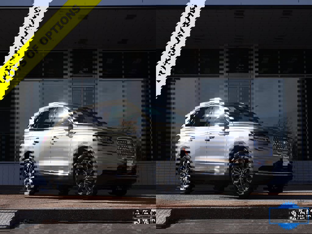 Used 2023 Lincoln Nautilus Reserve w/ Equipment Group 201A