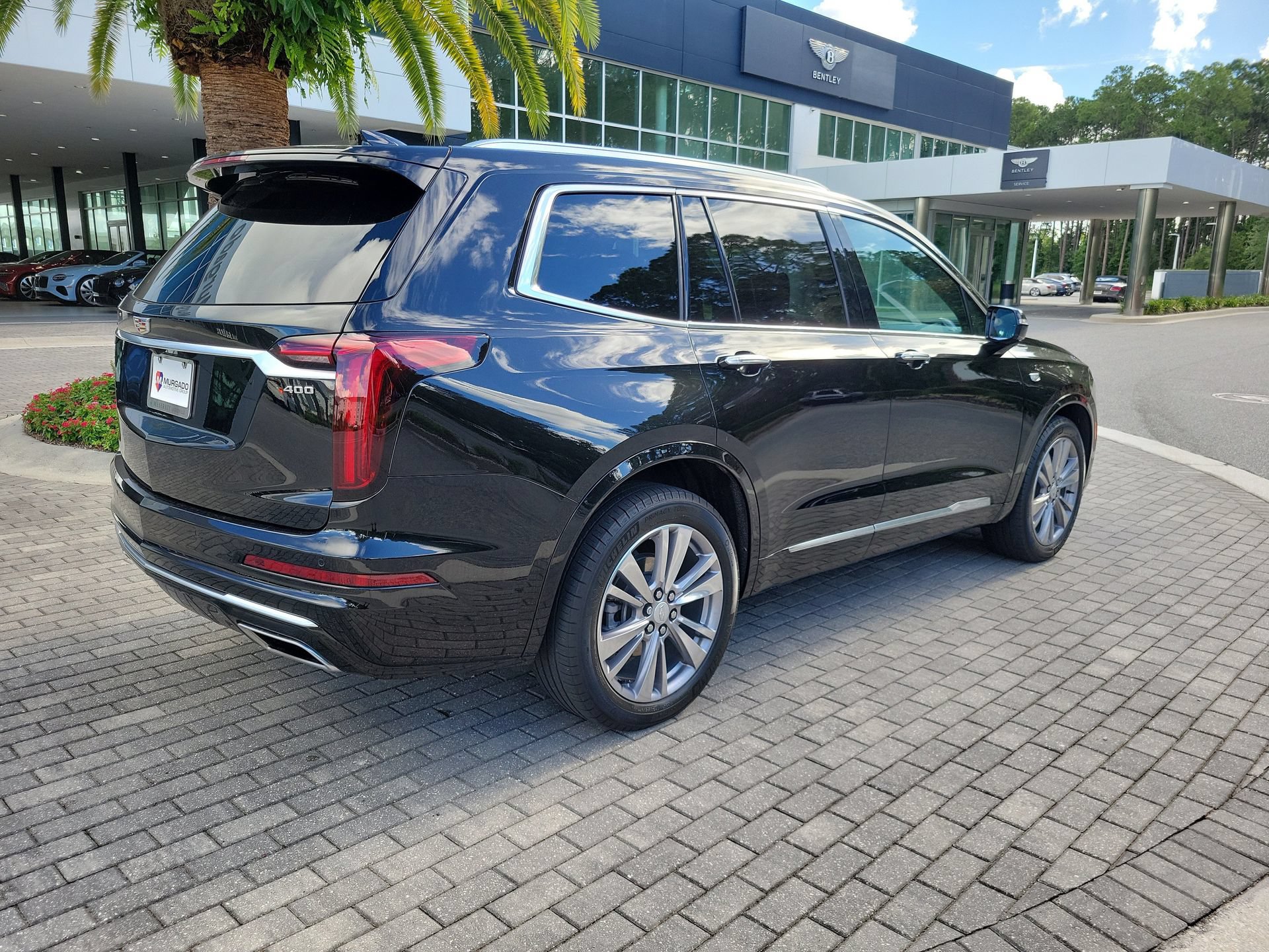 Used 2024 Cadillac XT6 Premium Luxury FWD image 5