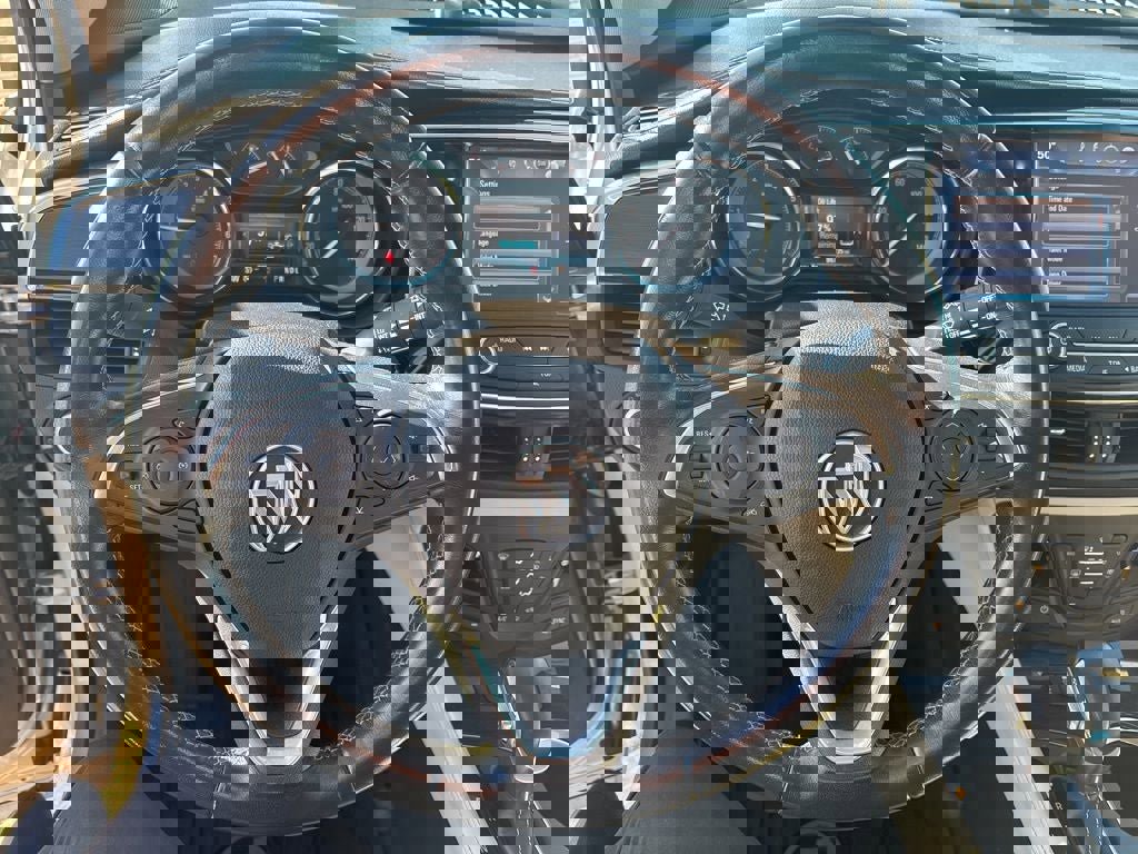 Used 2017 Buick Envision Preferred image 17