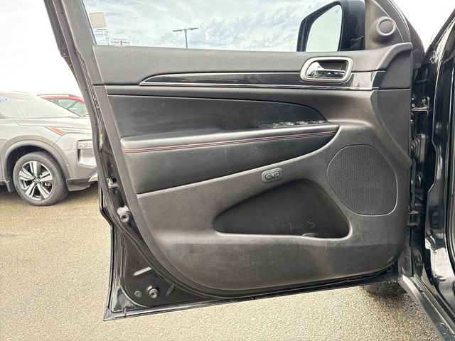 Used 2017 Jeep Grand Cherokee Trailhawk image 18