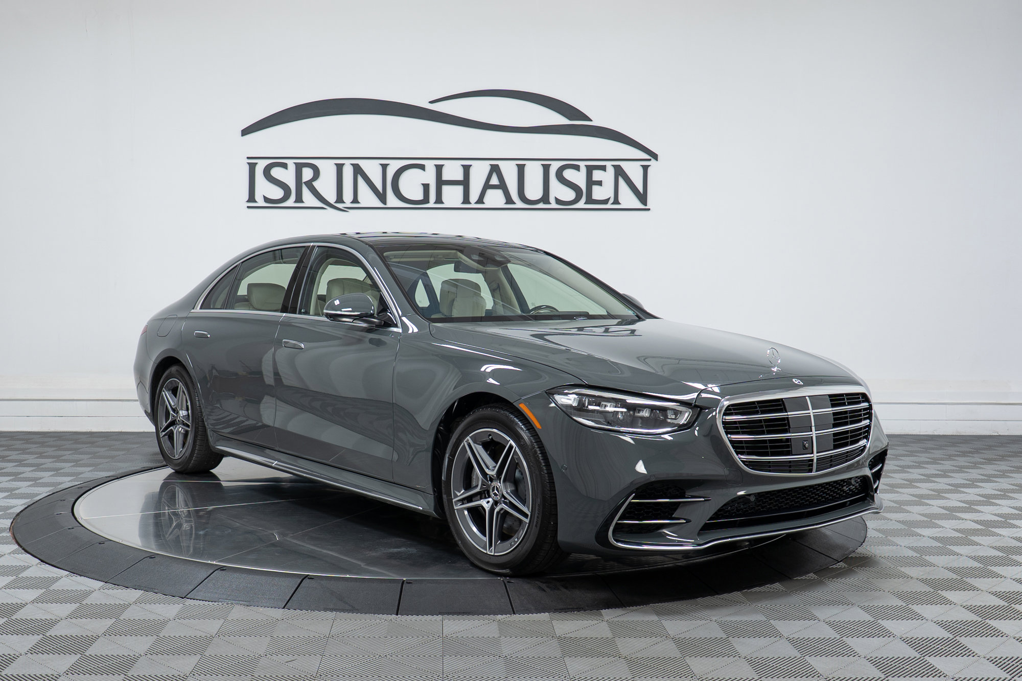 Certified 2024 Mercedes-Benz S 580 4MATIC Sedan image 3