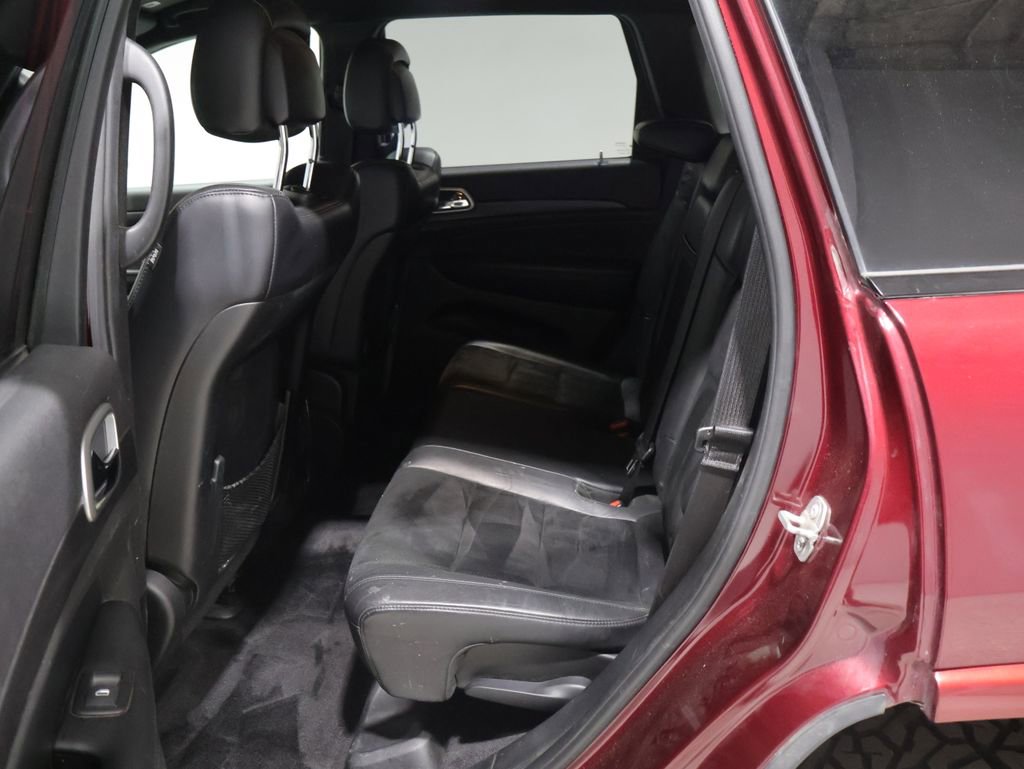 Used 2018 Jeep Grand Cherokee Altitude AWD/4WD image 18