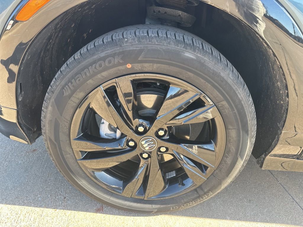 Certified 2024 Buick Encore GX Sport Touring image 42