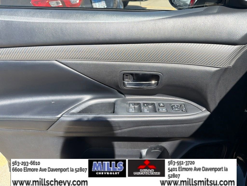 Used 2020 Mitsubishi Outlander GT AWD/4WD image 9