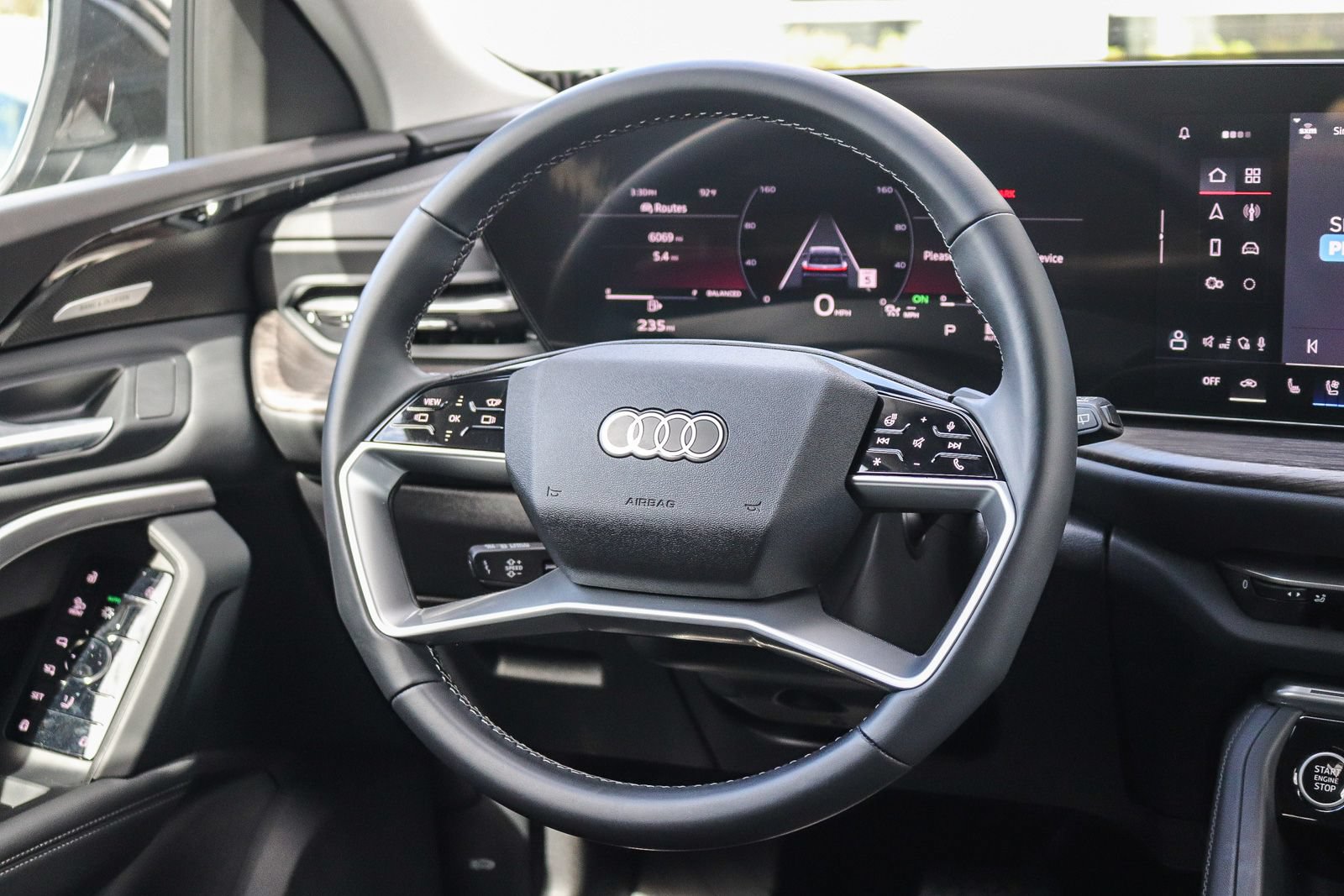 Certified 2025 Audi Q5 Prestige AWD/4WD image 17
