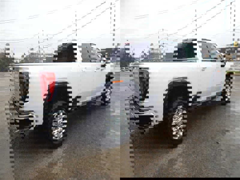 Used 2021 GMC Sierra 3500 Denali w/ Denali Ultimate Package image 8