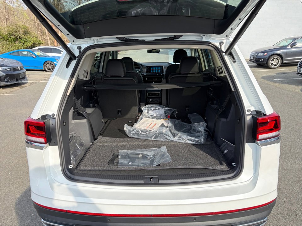 New 2026 Volkswagen Atlas SEL image 14