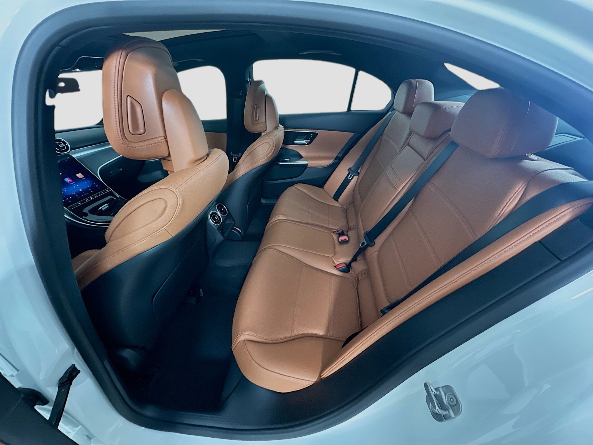 Certified 2026 Mercedes-Benz C 300 4MATIC Sedan image 31