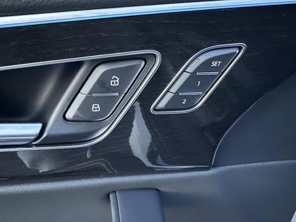 New 2026 Audi Q8 Premium image 14