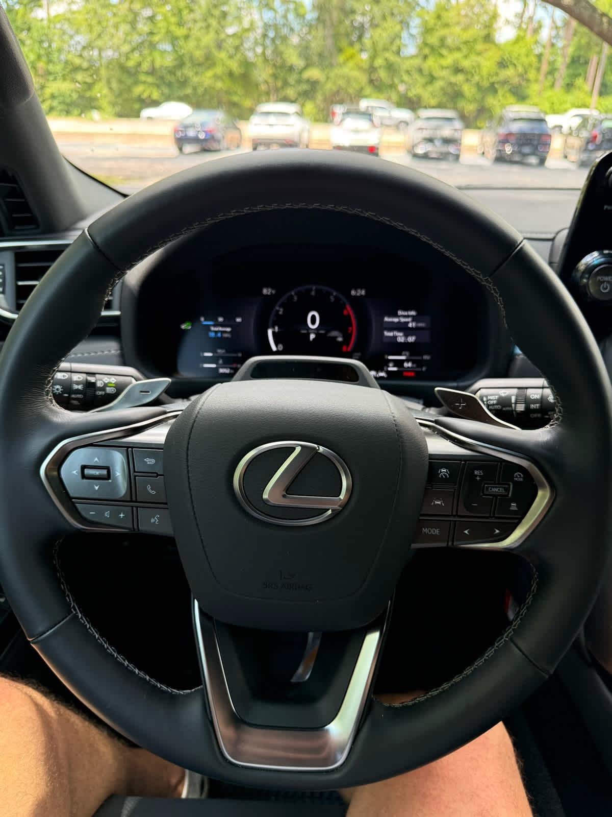 Used 2026 Lexus LX 700h Overtrail w/ Accessory Package (Z1) AWD/4WD image 28