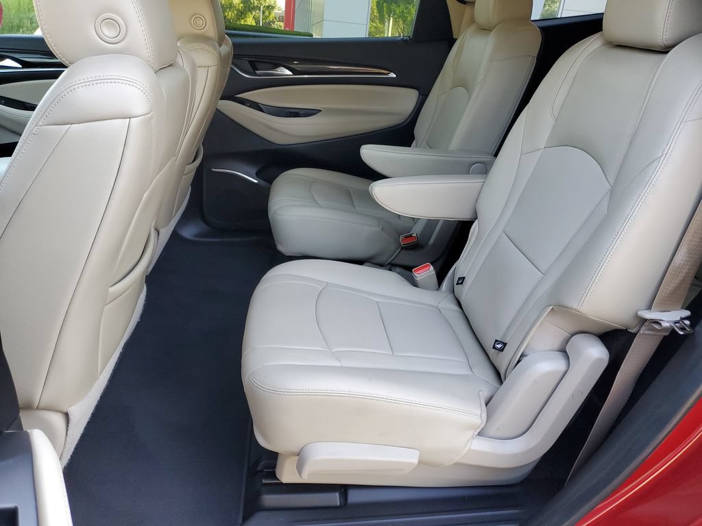 Used 2020 Buick Enclave Essence w/ Sound and Sites Package FWD image 13