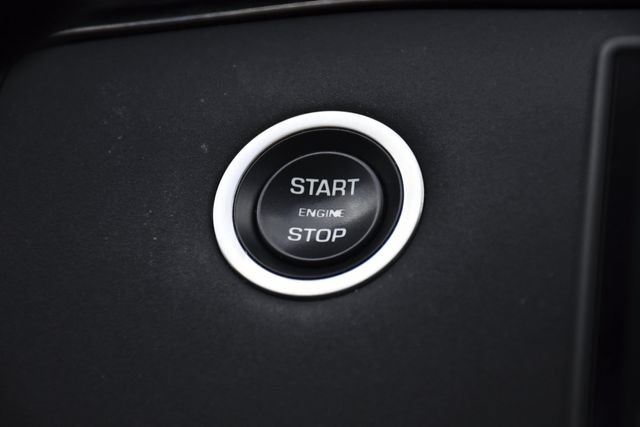 Used 2024 Land Rover Range Rover Evoque S AWD/4WD image 18
