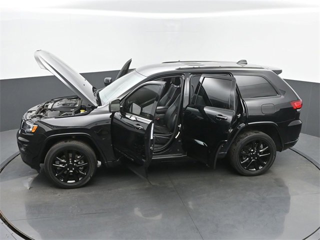 Used 2022 Jeep Grand Cherokee Laredo X image 63