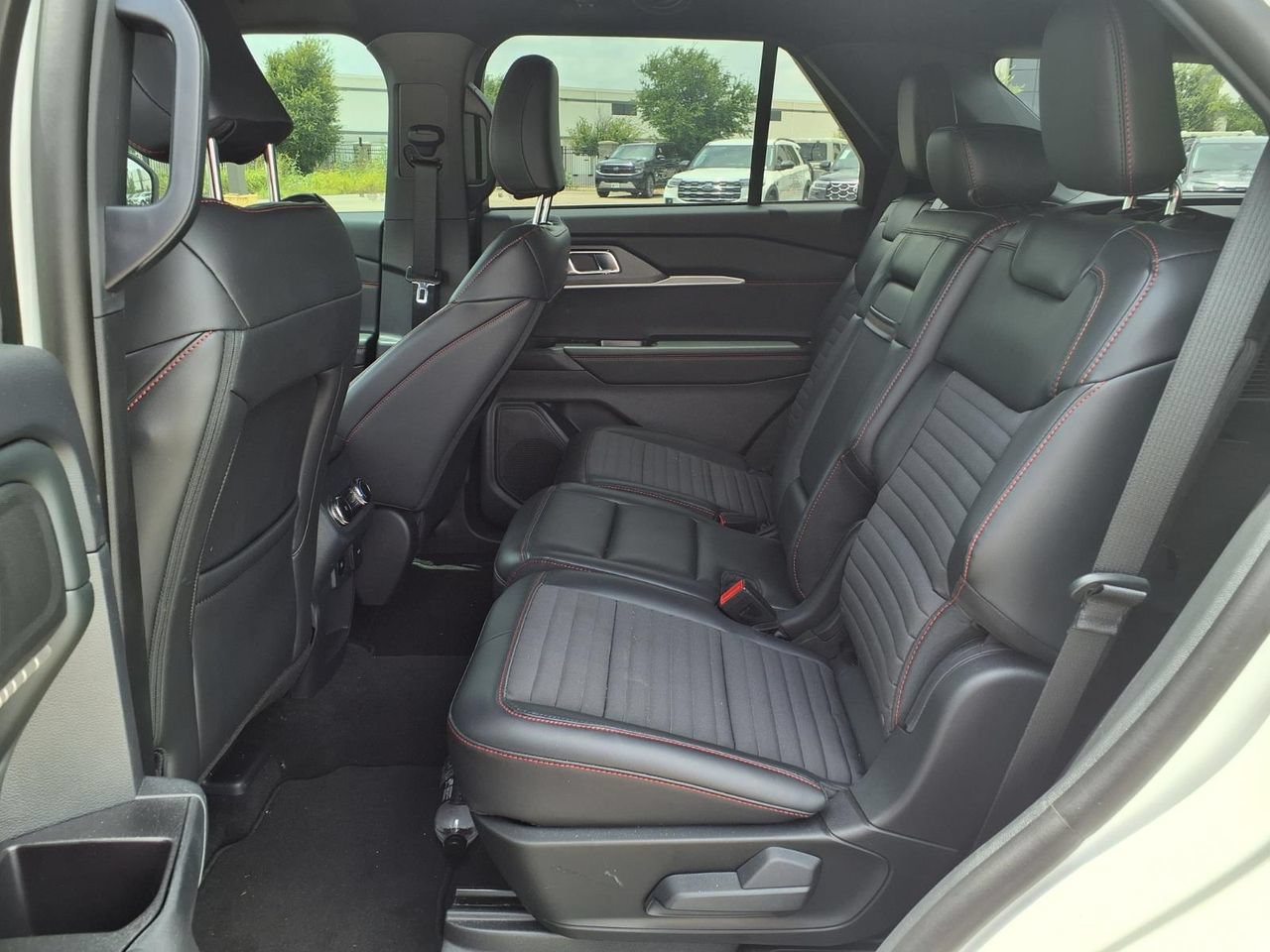 New 2026 Ford Explorer ST-Line RWD image 19