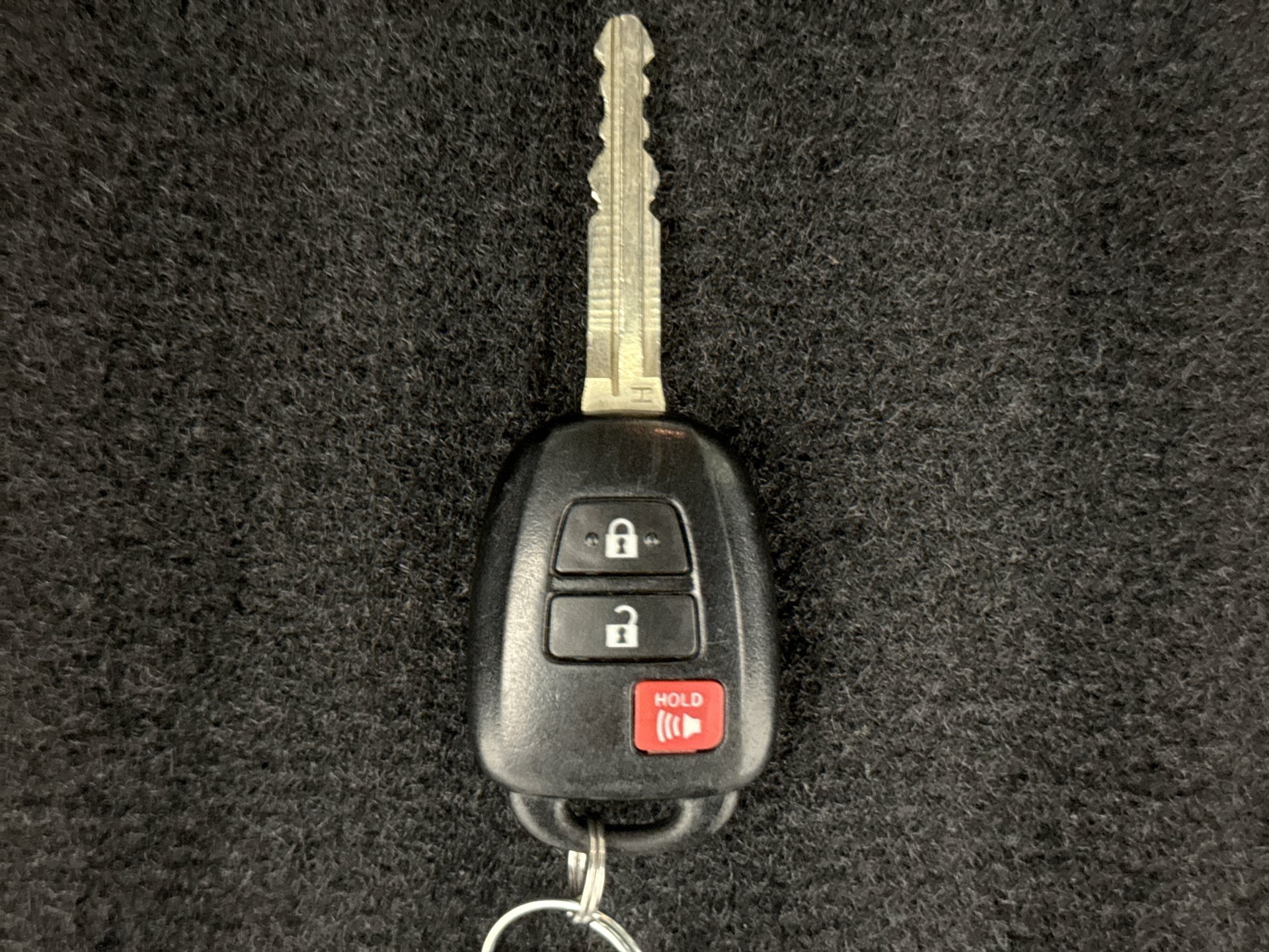Used 2015 Toyota RAV4 XLE AWD/4WD image 21