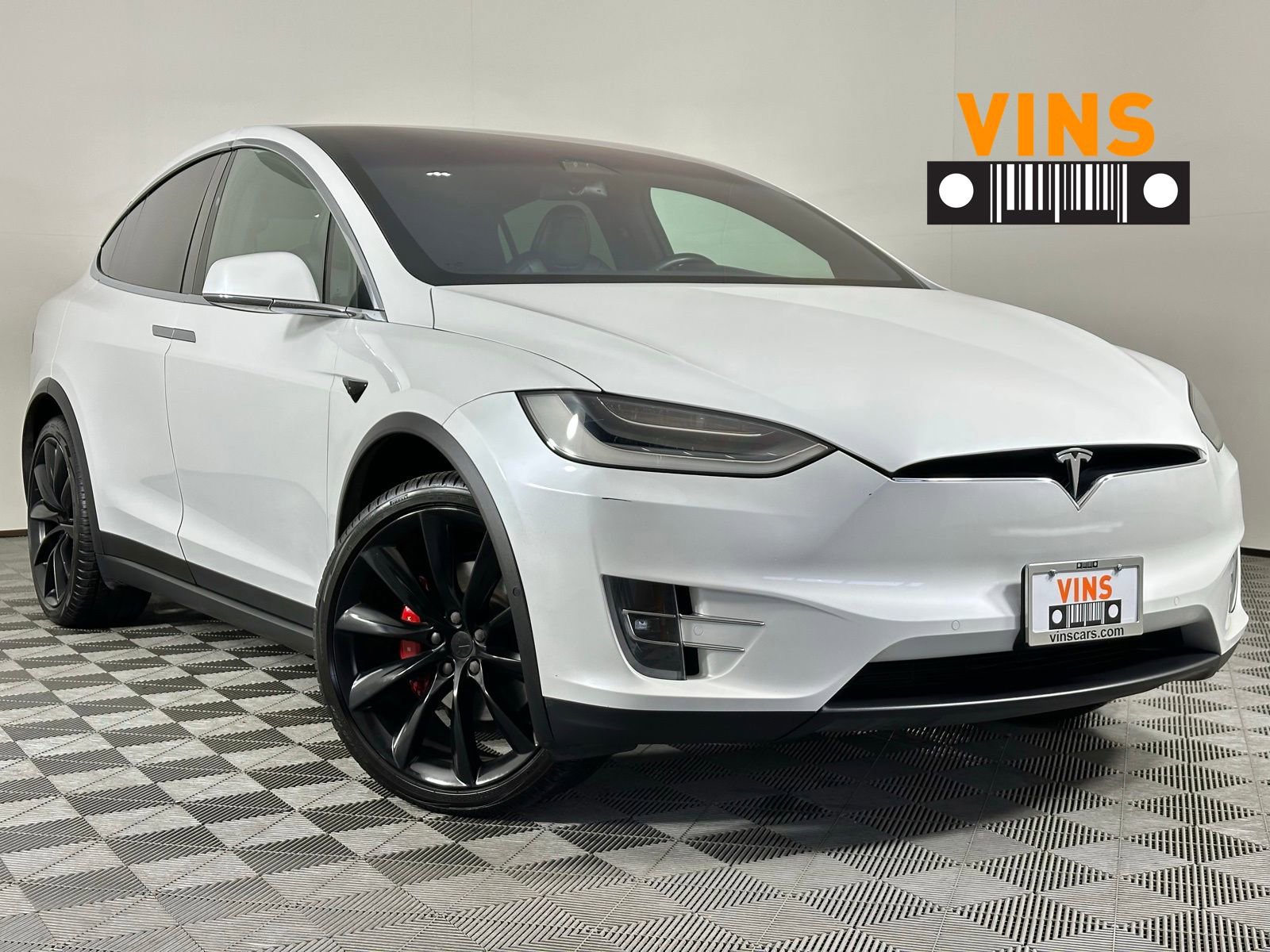 Used 2021 Tesla Model X Performance image 1