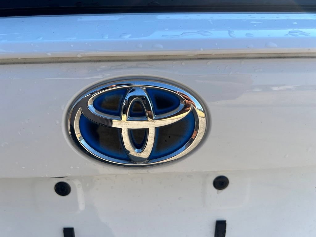 Used 2022 Toyota RAV4 XLE w/ Convenience Package AWD/4WD image 13
