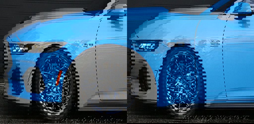 Used 2025 Ford Mustang GT image 31