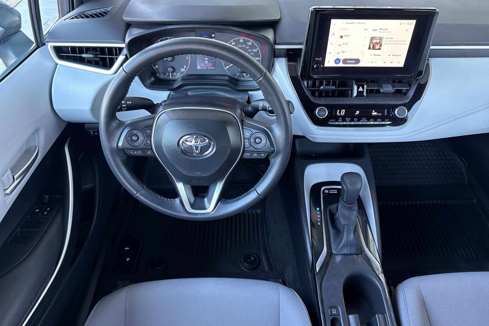 Certified 2025 Toyota Corolla SE FWD image 18