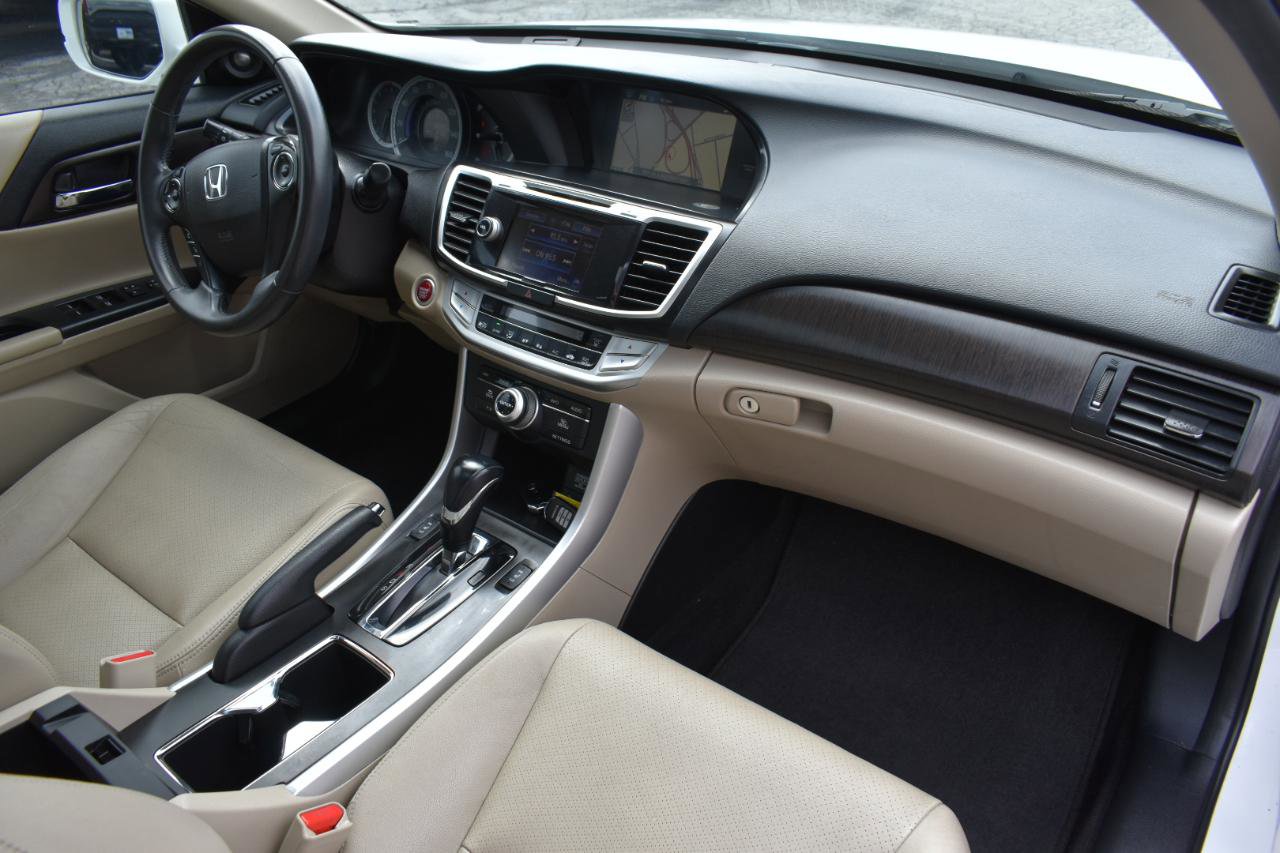 Used 2015 Honda Accord EX-L image 13