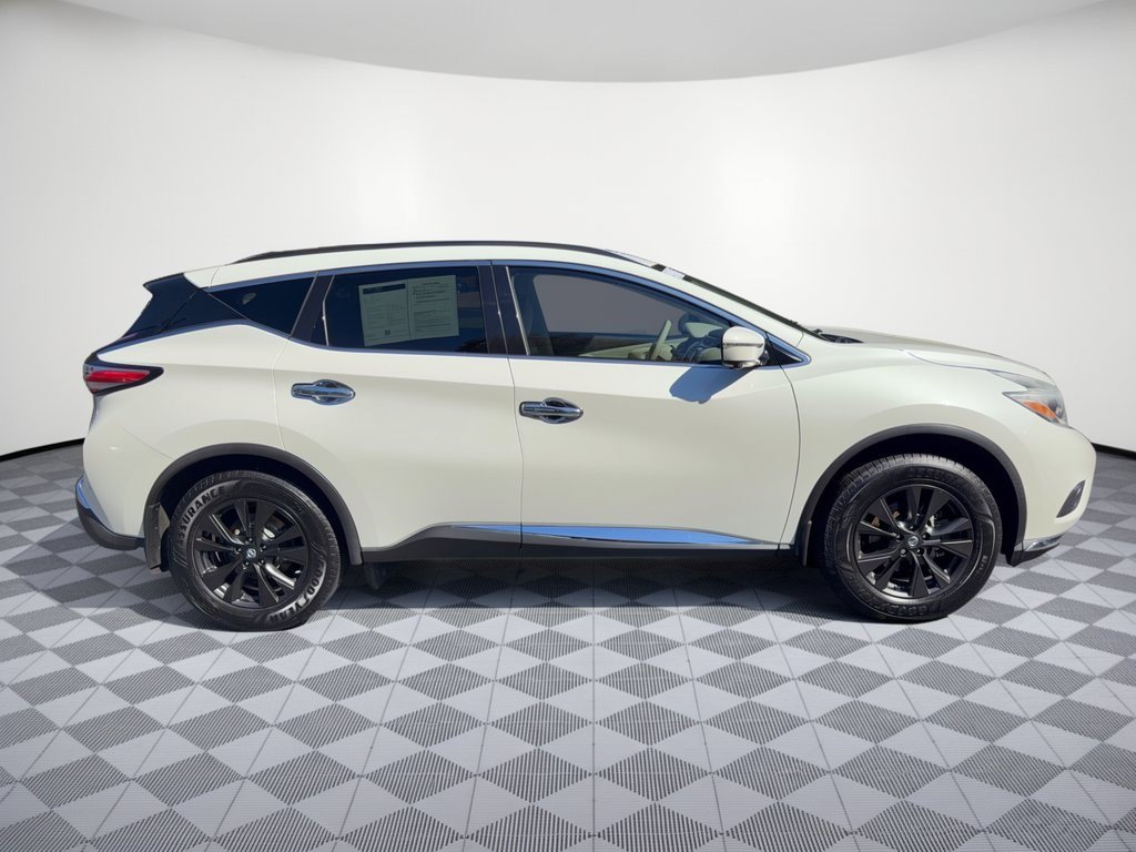 Used 2018 Nissan Murano SV w/ Premium Package FWD image 8