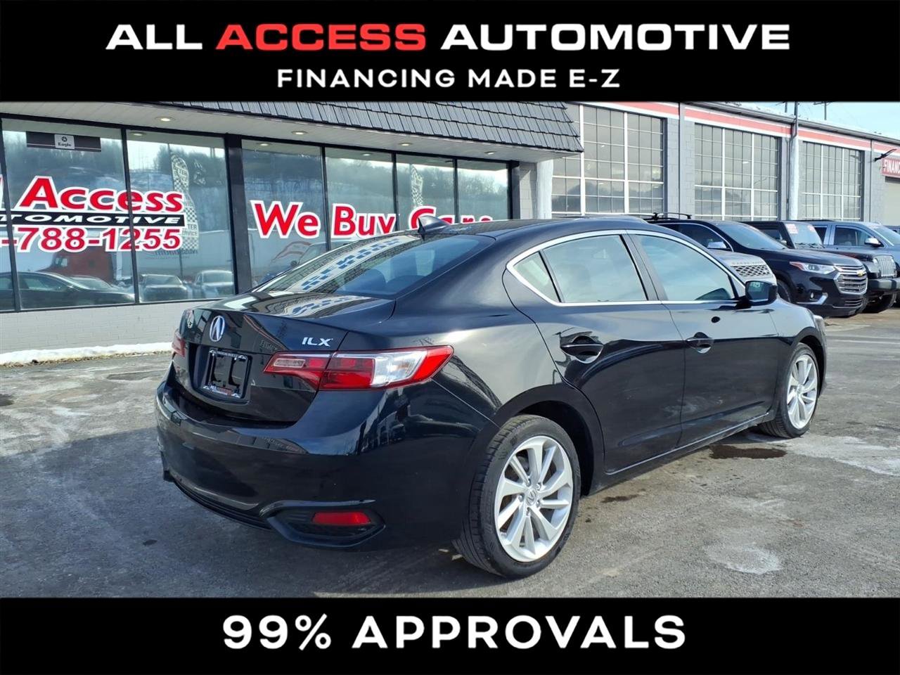 Used 2018 Acura ILX image 2