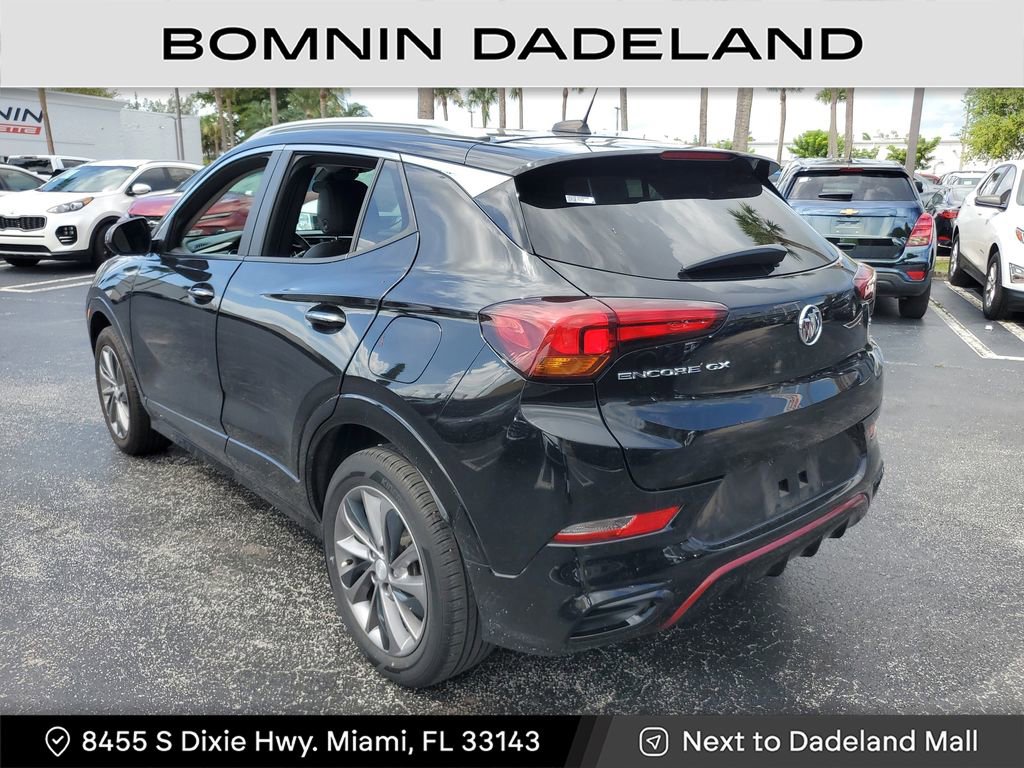 Used 2021 Buick Encore GX Preferred w/ Sport Touring Package image 3