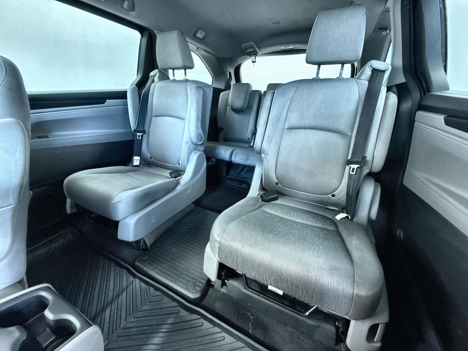 Used 2018 Honda Odyssey LX image 36